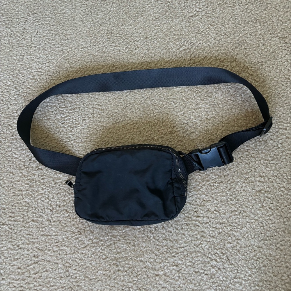 Black Belt Bag